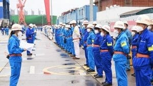 Dockyard Workers and Ship Crews: Best Uniform Materials 3 Best Uniform Materials for Dockyard Workers and Ship Crews Japan China