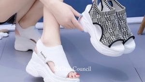 Platform Women's Sandals in the Philippines Price and Description