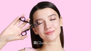 Traditional Eyelash Curlers in the Philippines Description of standard clamp-style curlers